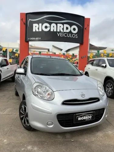 Nissan March S 1.0 16V Flex Fuel 5P 2013