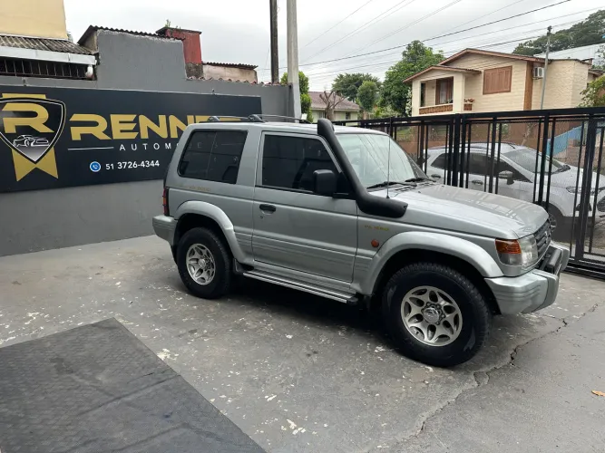 Mitsubishi Pajero GLS 3.0 V6 2P Aut. 1997