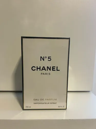 Perfume Chanel N°5 Eau de Parfum