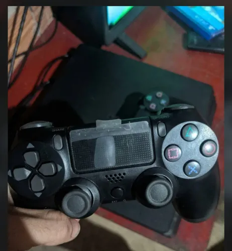Vendo PS4 Slim