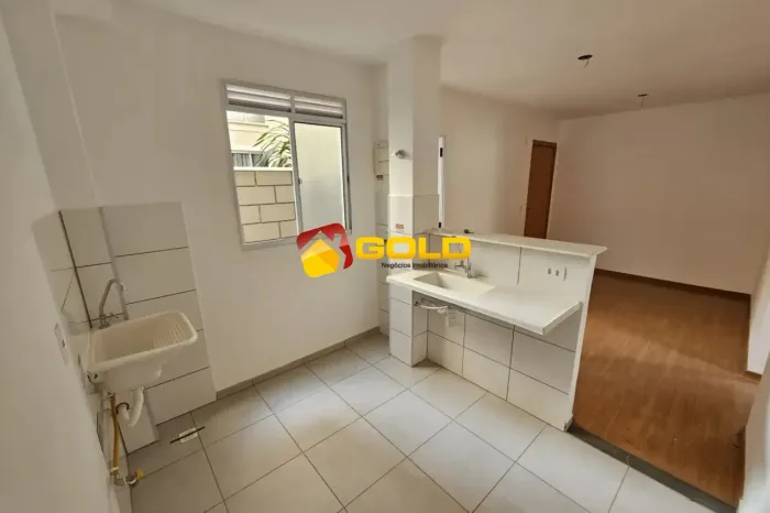Apartamento para Locação em Uberlândia, Jardim Patrícia, 2 dormitórios, 1 banheiro, 1 vaga