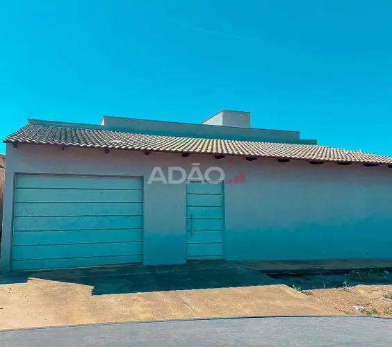 CASA TÉRREO - Garavelo Sul Casa de Rua com 3 Quarto(s) e 2 banheiro(s) à Venda, 360.00 por