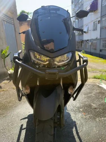 Yamaha NMax 160cc Connected
