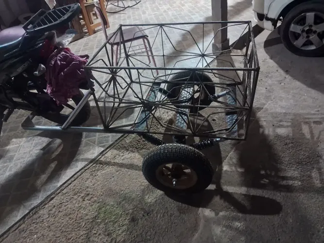 Carretinha para moto caseira 
