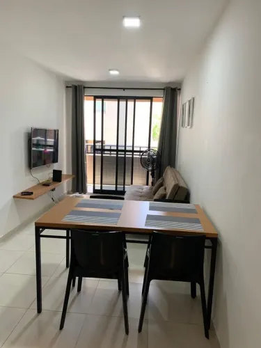 Quarto e sala porteira fechada