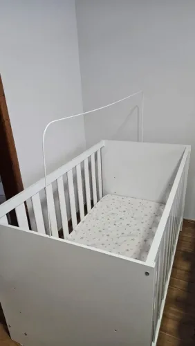vendo berço com colchão super novo !!!