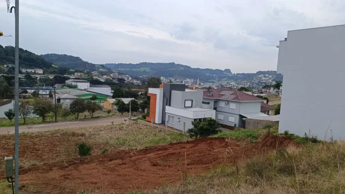 Terreno em Serafina Corrêa <br>360m² - 15x24m<br>Bairro Recanto do Bosque em Serafina Corrêa