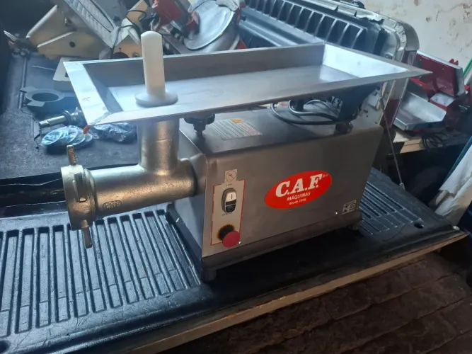 Moedor de carnes Marca Caf Boca 22 com Nr 12
