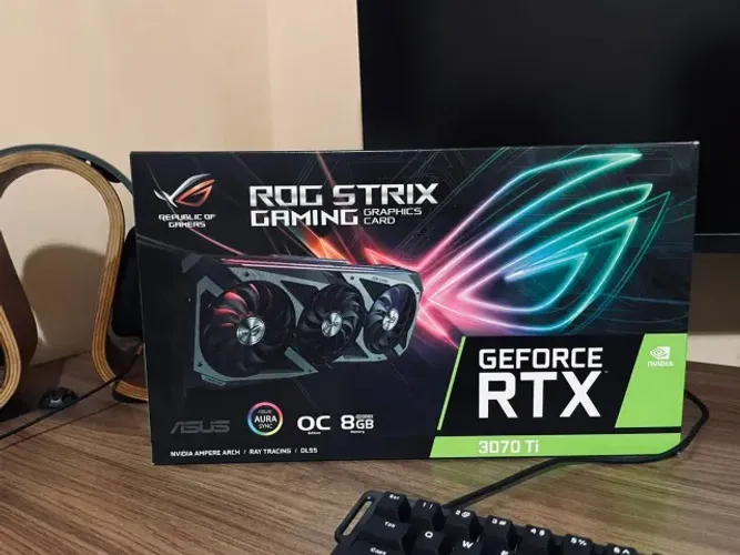RTX 3070 Ti 8GB ASUS ROG Strix - Excelente estado