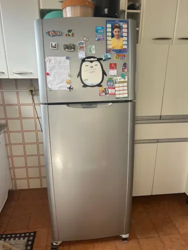 Vendo geladeira GE Frost Free