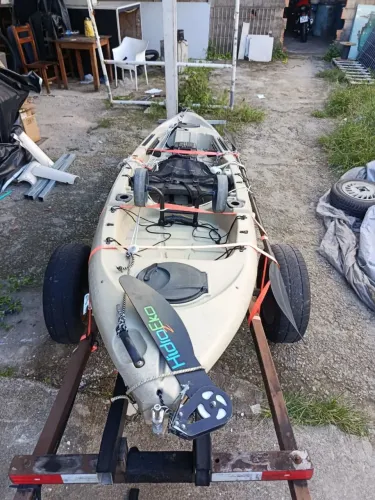 Caiaque Cayman 125 com Carretinha Rodoviaria