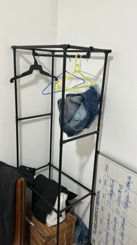 Cabideiro desmontável