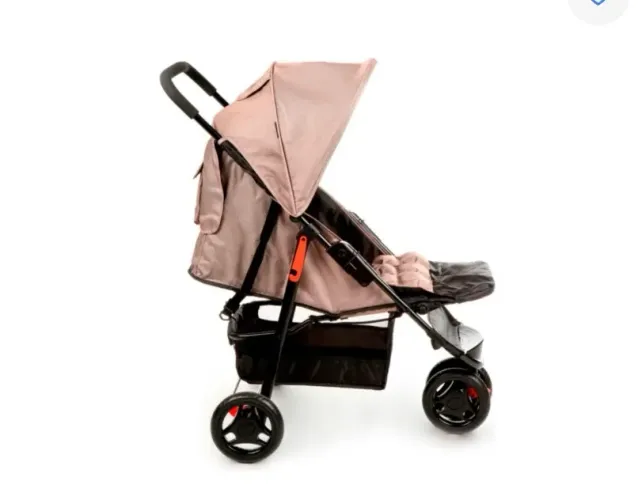 Carrinho de bebê + bebê conforto