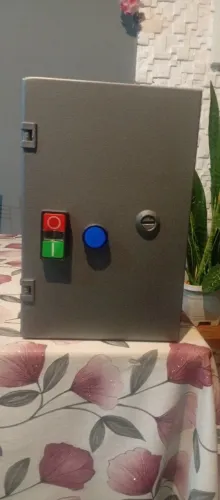 Painel trifásico 220v