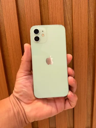iPhone 12