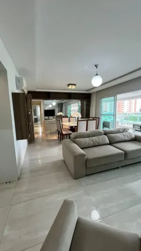 CONDOMINIO  FAROL DA ILHA , LINDO APARTAMENTO DE ALTO PADRAO NA PONTA D AREIA , REFORMADO 