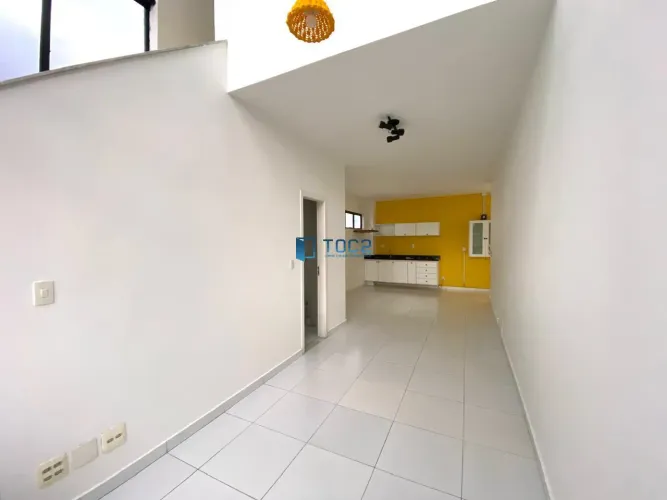 Loft com ótima localização para alugar no Centro - Juiz de Fora | 1 quarto | 75 m² REF: 20