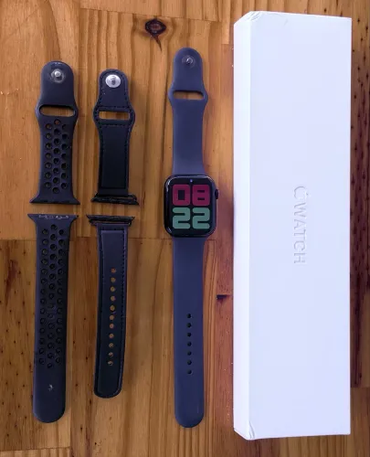 Apple Watch Series 7 45mm Midnight - R$ 950 no Pix