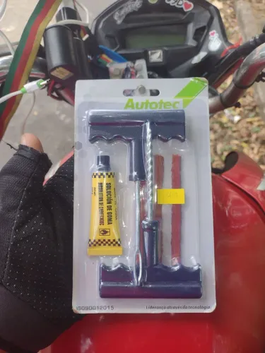 Kit Remendo Pneus de Moto Sem Câmera.