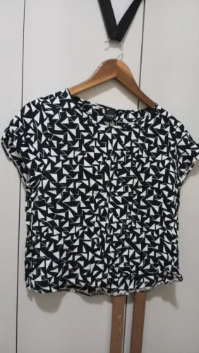 blusa listrada linda