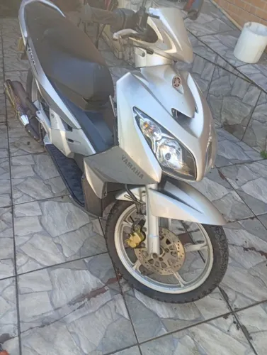 Moto neo 115