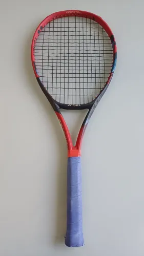 Raquete vcore 98 modelo 2023