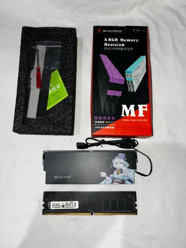 Memória RAM DDR4 8gb 2400mhz + Capacitor ARGB METALFISH