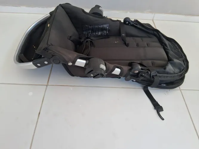 Carrinho de bebê para gêmeos (baby jogger)