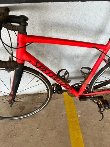 Bike SEPEED SPECIALIZED TAMANHO 56. ÚNICO DONO. 05 ANOS. COM NOTA. PRECISA REVISÃO GERAL