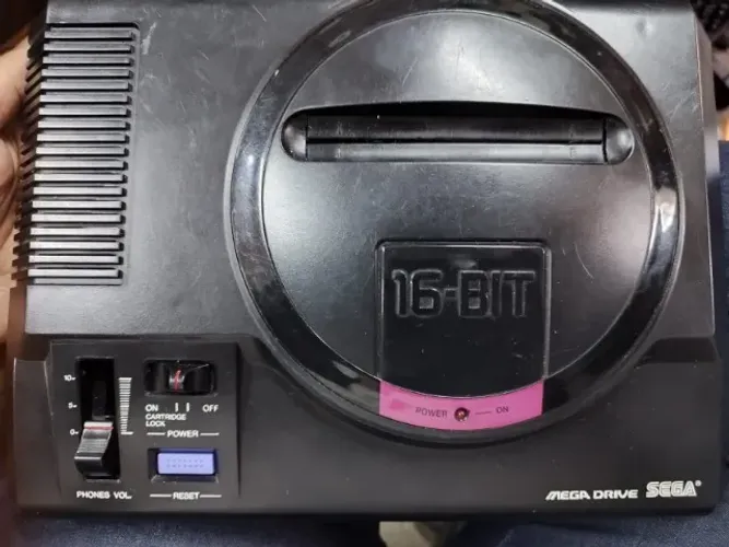 Mega Drive T&T Para Peças / Restauro Somente Console SEGA