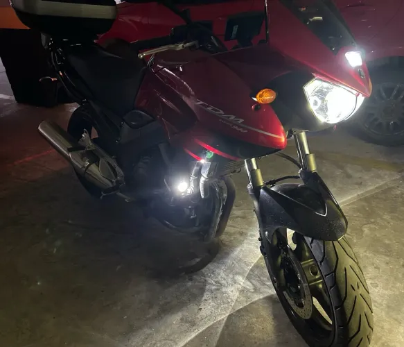 Vendo Moto TDM 900