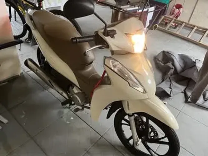 Biz 125
