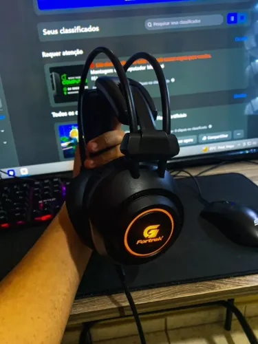 Headset Gamer Fortrek RGB com Microfone