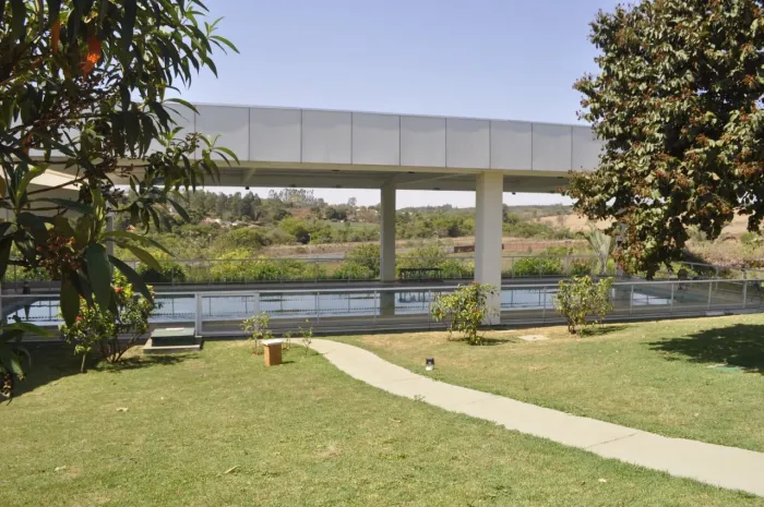 Terreno à venda no Condomínio Jardins Gênova em Uberlândia