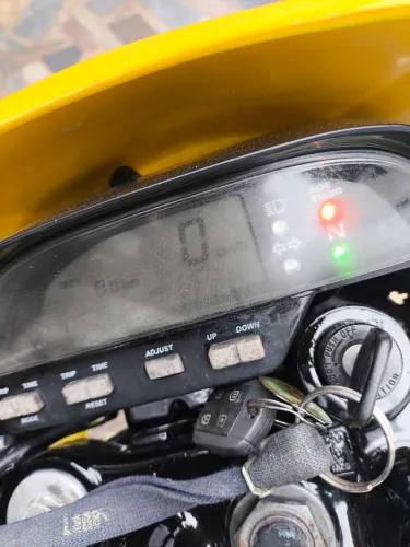 Moto Honda Tornado 250 (31000km)
