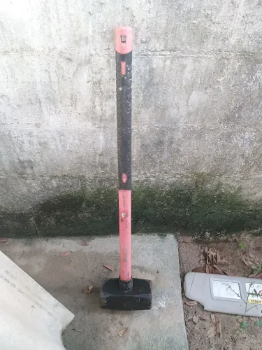 Marreta 8 kg R$ 350,00
