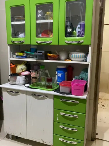 Armário de cozinha aço verde e branco
