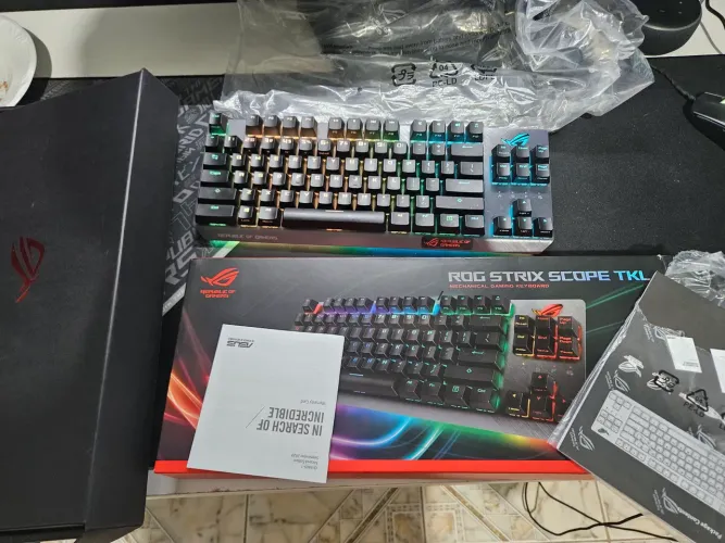 Teclado Gamer Asus Rog Syrix Scope Tkl