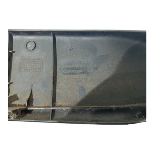 Moldura Banco Preta Dianteiro Esquero Gm Vectra 1997 A 2005  Preto