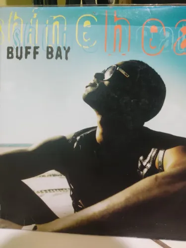 Disco de reggae shine buffy bay