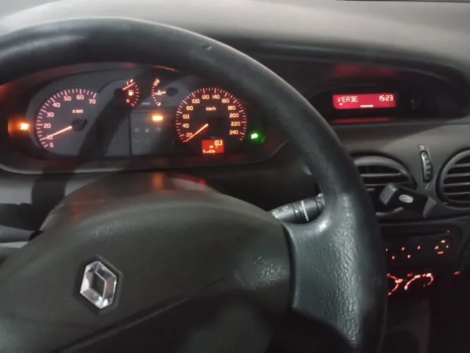 Renault Scenic Rxe/ Privilège 2.0 16V 5P Mec. 2002