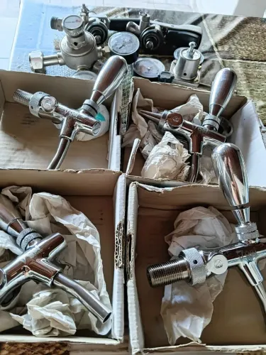 4 torera gel 120,00 cada na cacha Aceita proposta