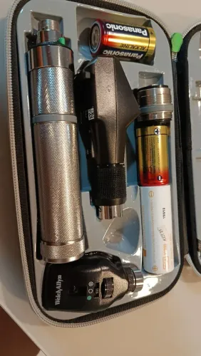 Kit Oftalmoscópio e Retino Welch Allyn