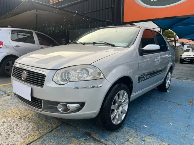 Fiat Siena HLX 1.8 MPI Flex 8V 4P 2008