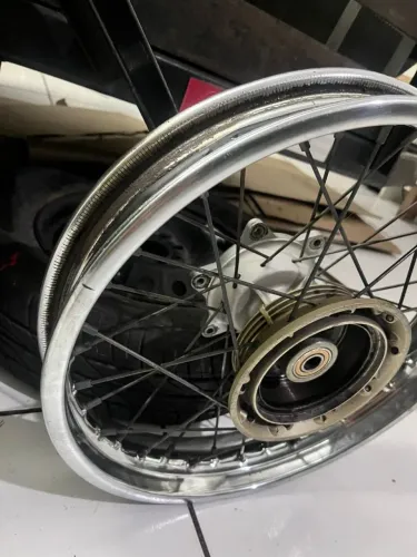 Roda Traseira de Bros 150