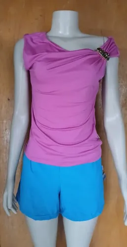 Blusa conjunto e short para o dia a dia