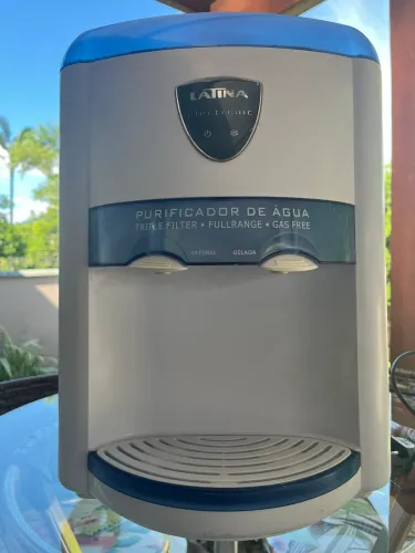 Filtro de água gelada Latina