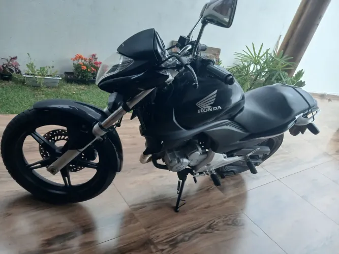 Cb300r 2010