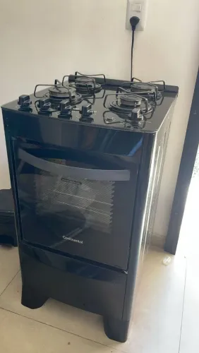 Fogão continental quatro bocas