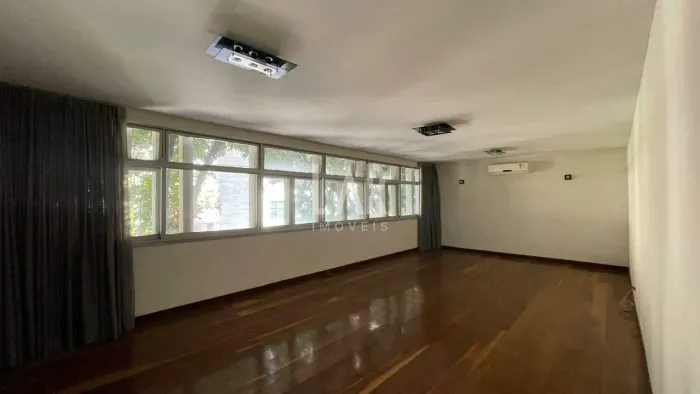 Apartamento à venda, 4 quartos, 1 suíte, 2 vagas, Savassi - Belo Horizonte/MG